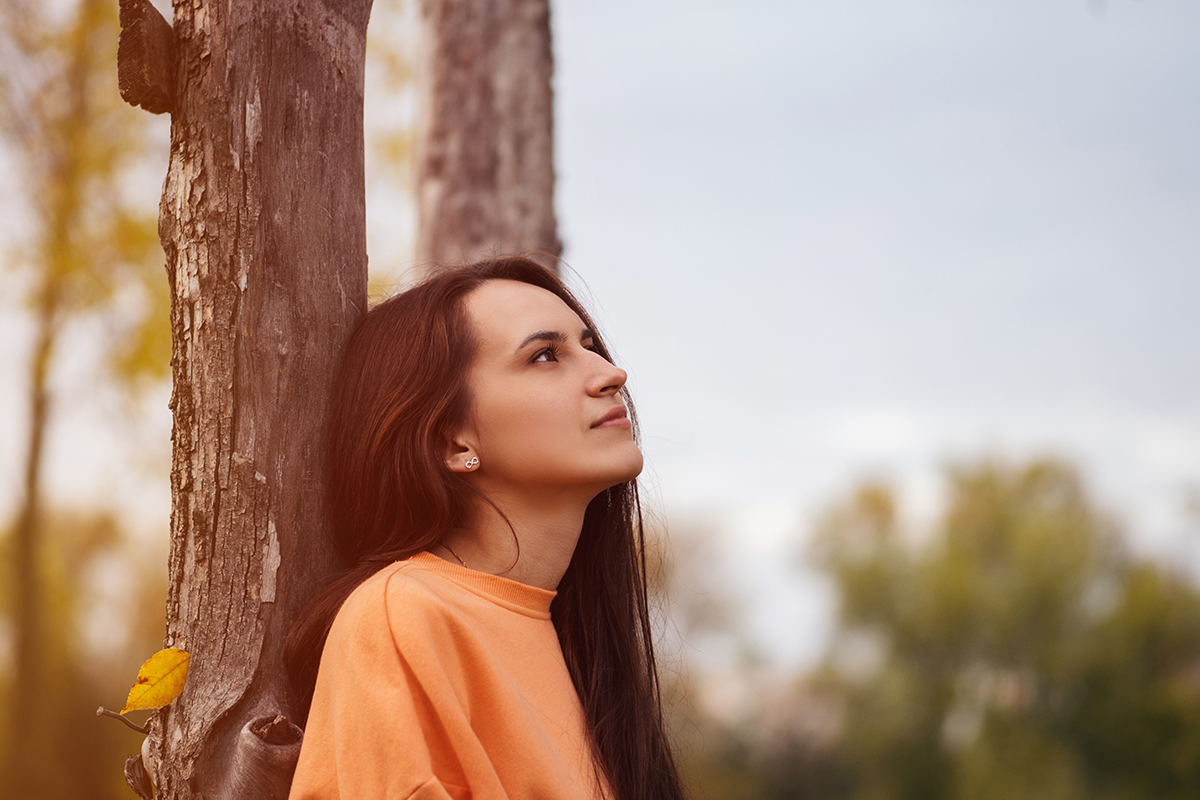 girl wondering if she is showing signs of polysubstance abuse